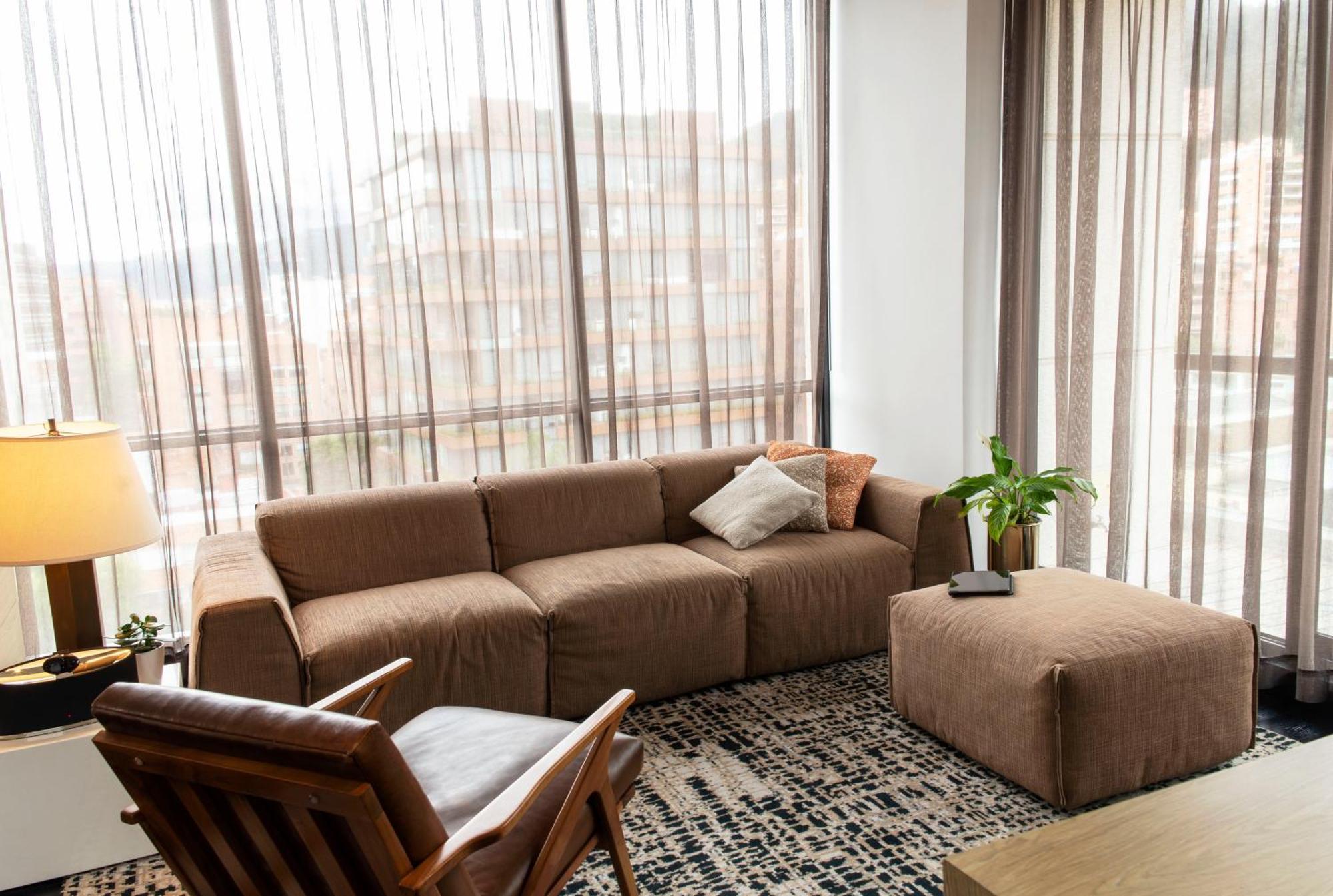 8010 Urban Living Aparthotel Bogota Bagian luar foto
