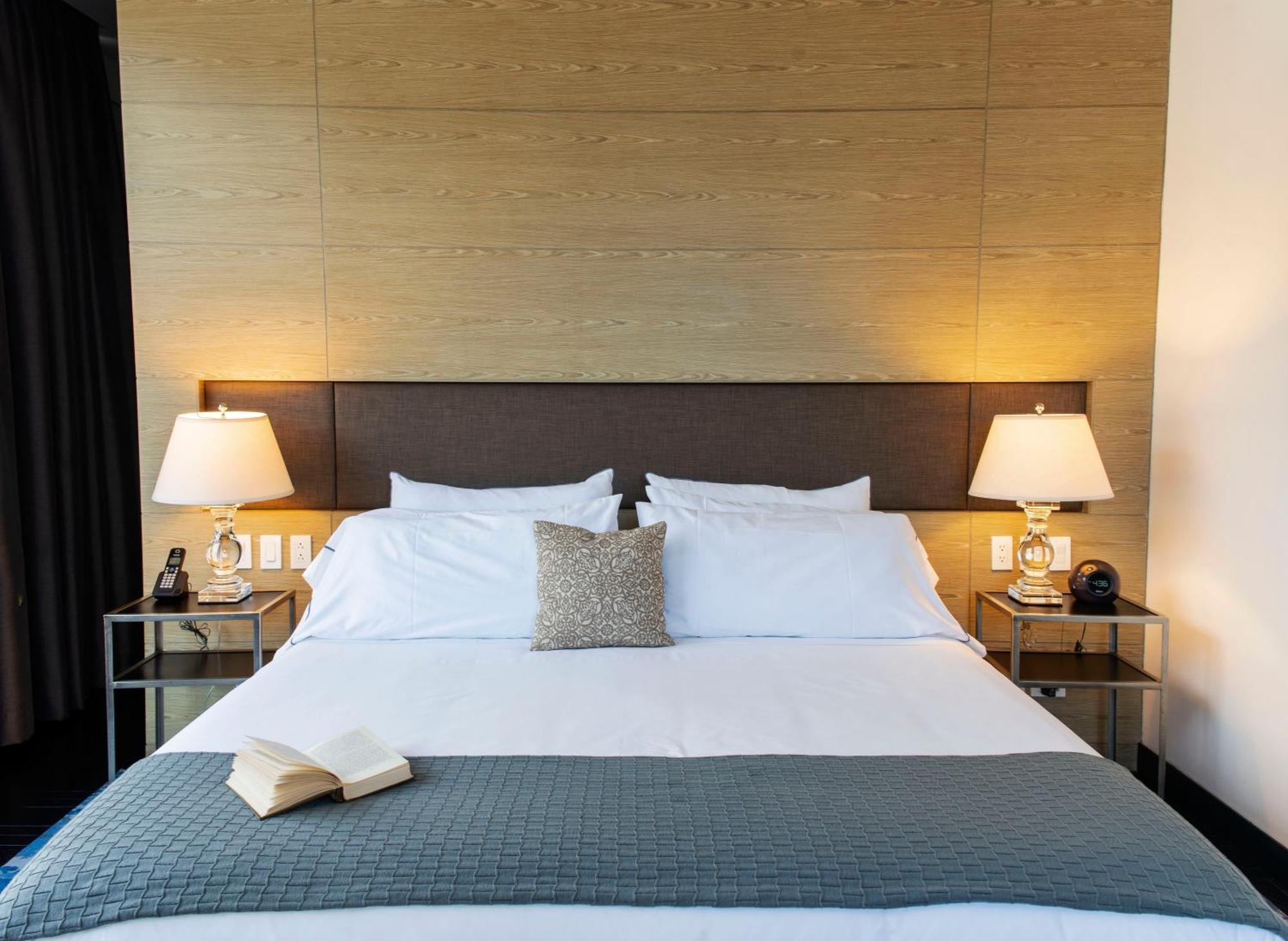8010 Urban Living Aparthotel Bogota Bagian luar foto