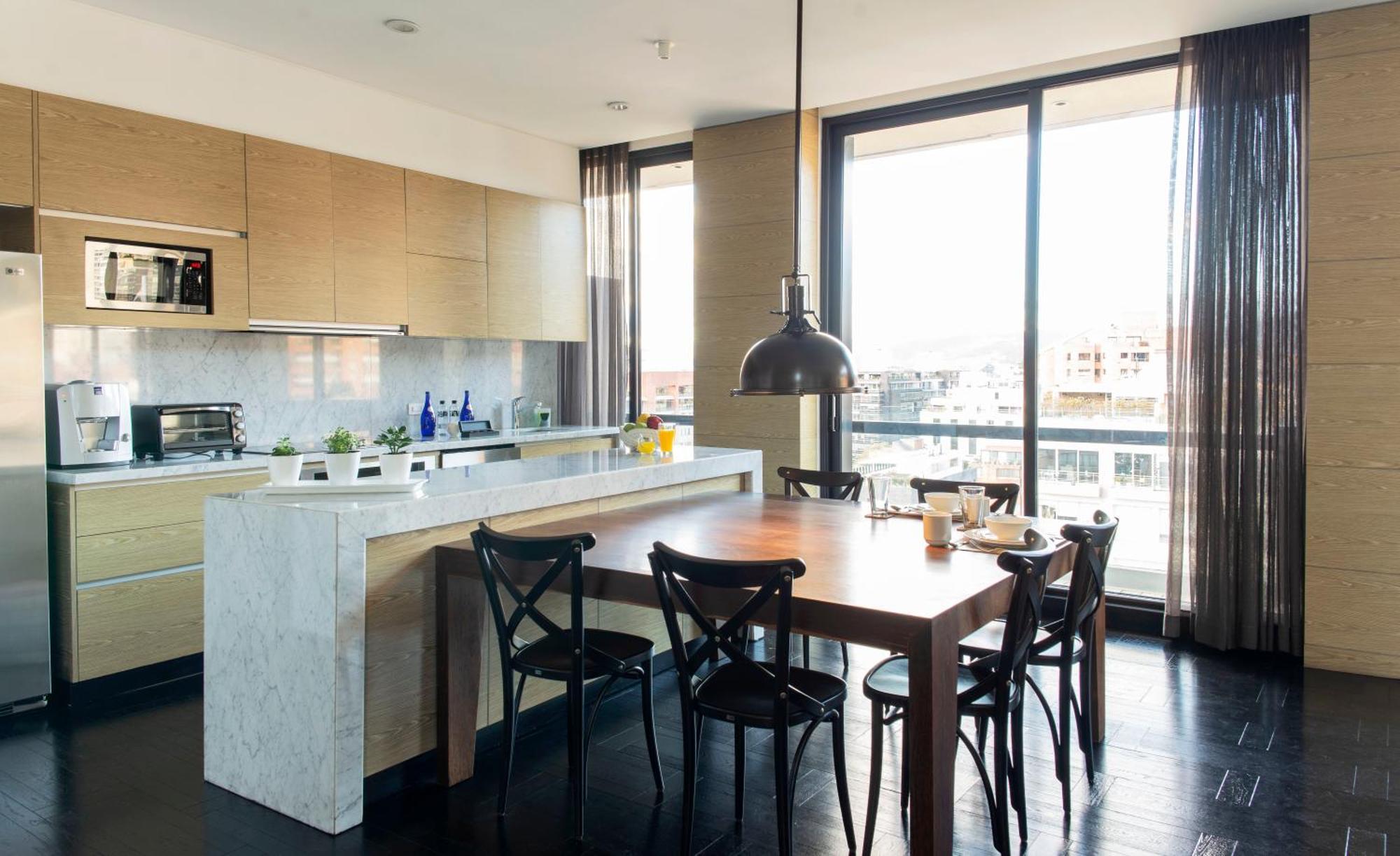 8010 Urban Living Aparthotel Bogota Bagian luar foto