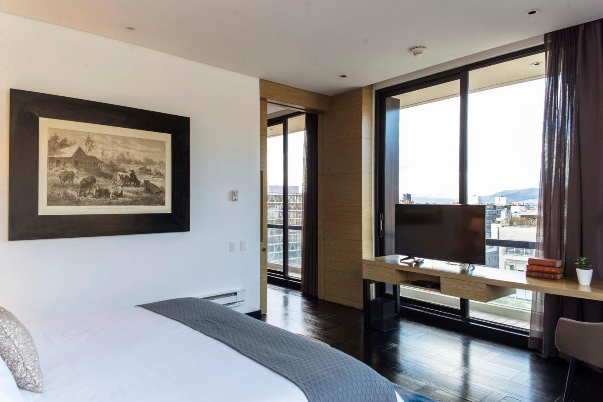 8010 Urban Living Aparthotel Bogota Bagian luar foto