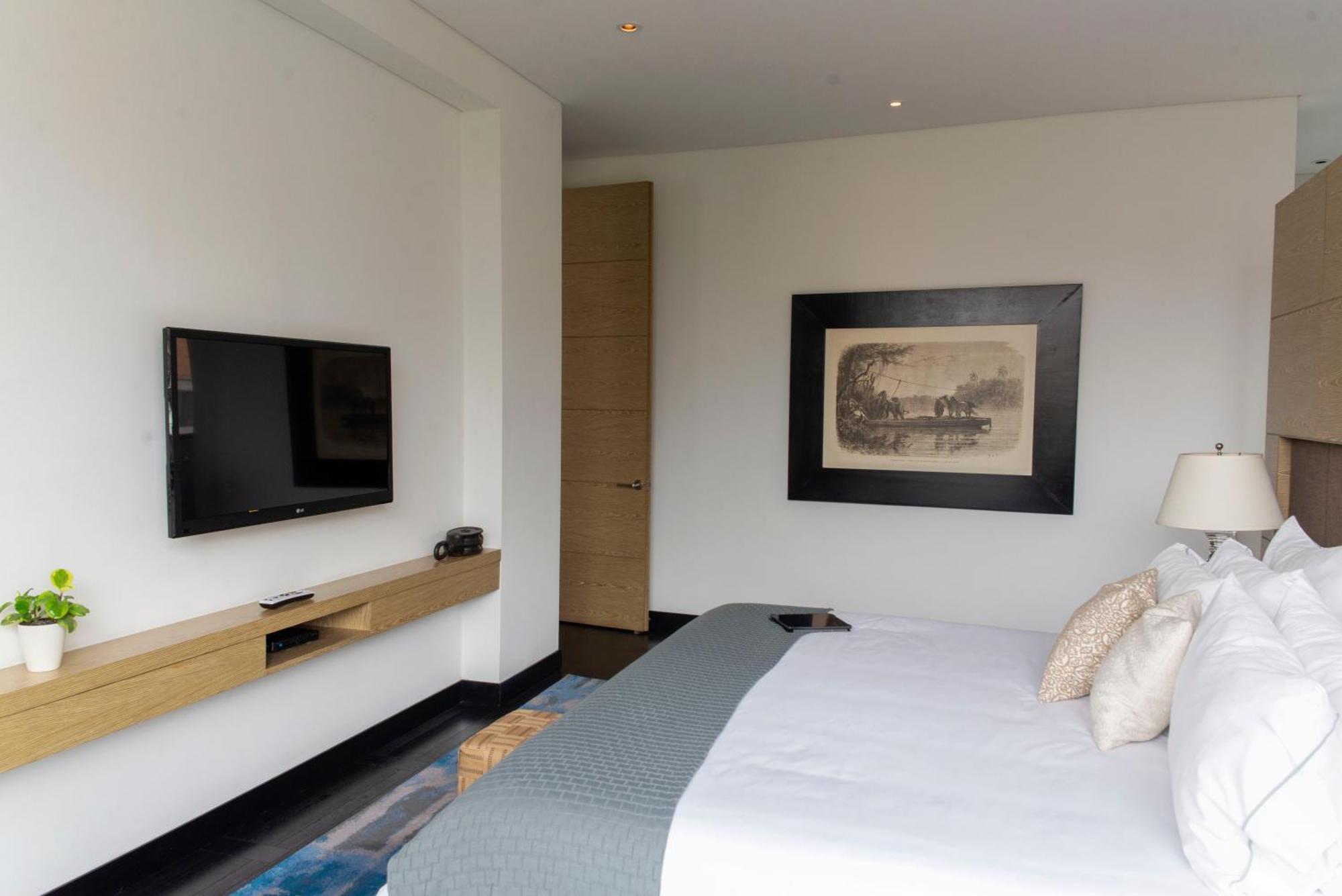 8010 Urban Living Aparthotel Bogota Bagian luar foto