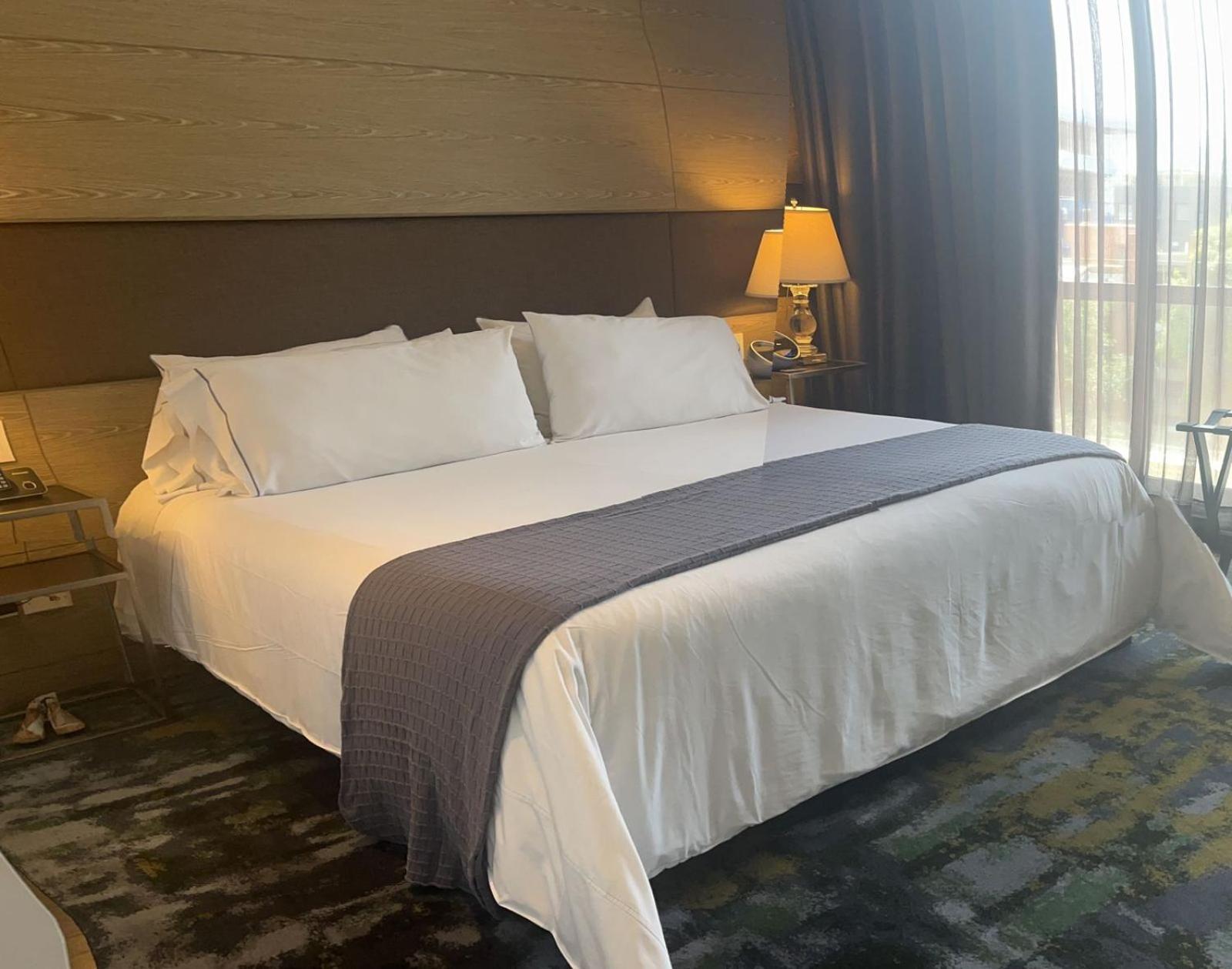 8010 Urban Living Aparthotel Bogota Bagian luar foto