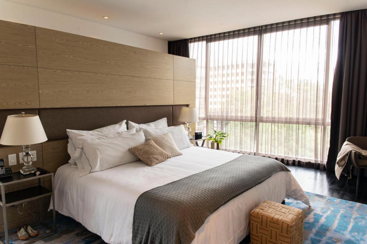 8010 Urban Living Aparthotel Bogota Bagian luar foto